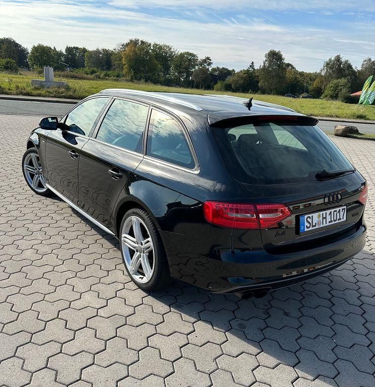 Gebraucht Audi A4 S-Line 120 PS (88 kW) 2015 Schwarz Kombi