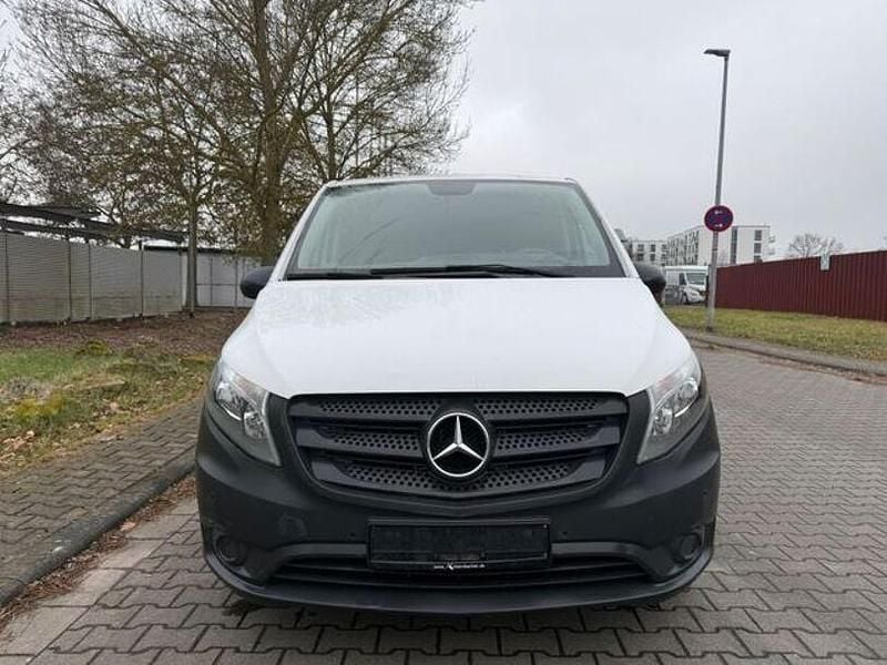 Gebraucht Mercedes Vito 163 PS (119 kW) 2016 Weiß Van