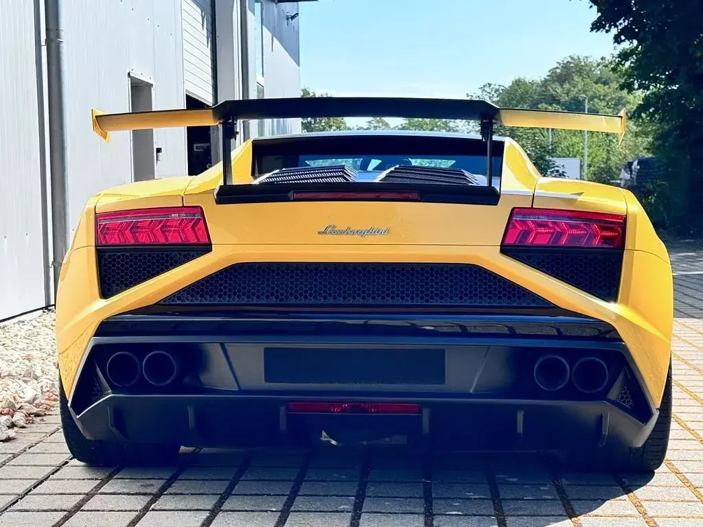 Gebraucht Lamborghini Gallardo 570 PS (419 kW) 2015 Gelb Coupé