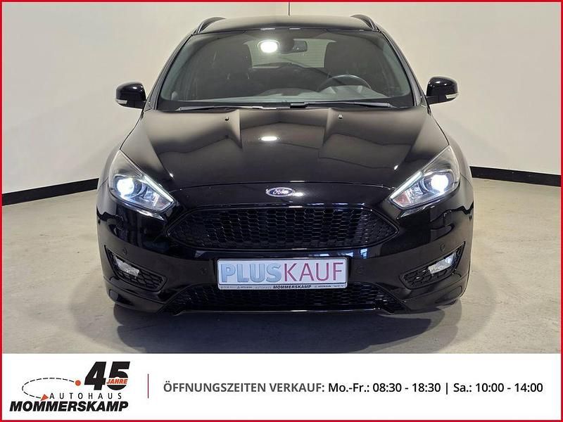 Gebraucht Ford Focus ST-Line 182 PS (133 kW) 2017 Schwarz Kombi