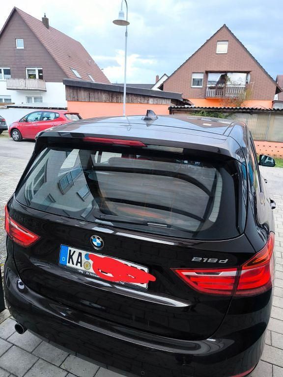 Gebraucht BMW 218 Gran Tourer 150 PS (110 kW) 2017 Braun Van / Kleinbus