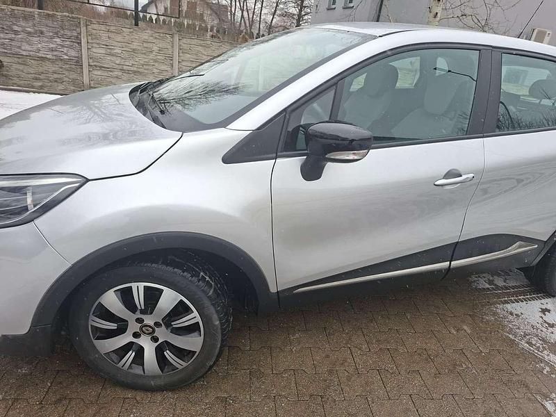 Gebraucht Renault Captur 90 PS (66 kW) 2018 Silber SUV