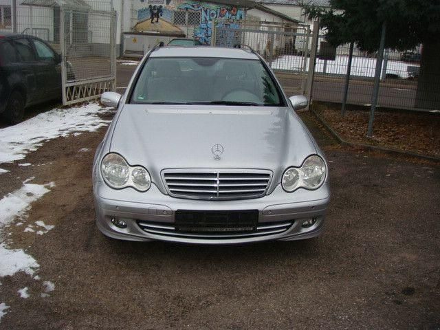 Gebraucht Mercedes C200 122 PS (89 kW) 2007 Silber Kombi