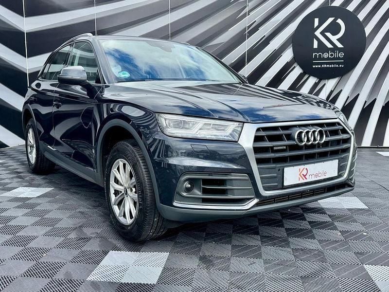 Blau Gebraucht 2020 Audi Q5 Comfort SUV | 20.850 € (Superpreis) - Bild 1/4