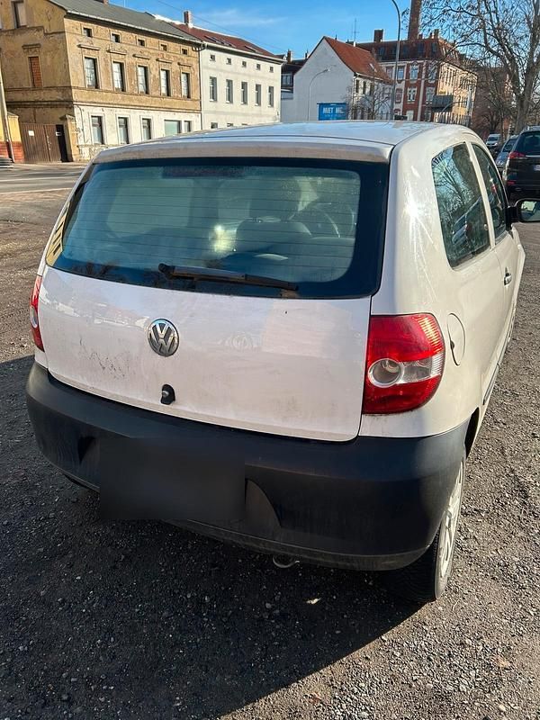 Gebraucht VW Fox 55 PS (40 kW) 2007 Weiß Kleinwagen