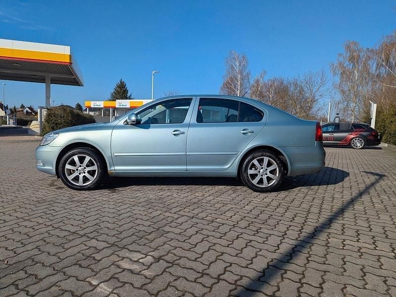 Second-hand Skoda Octavia 102 CP (75 kW) 2010 Verde Berlinǎ