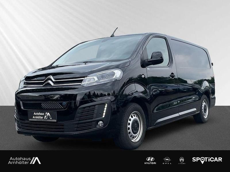 Schwarz Gebraucht 2022 Citroën e-Jumpy Van / Kleinbus | 25.990 € (Teuer) - Bild 1/4