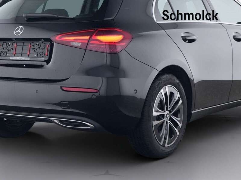 Gebraucht Mercedes A180 Progressive 136 PS (100 kW) 2023 Schwarz Limousine