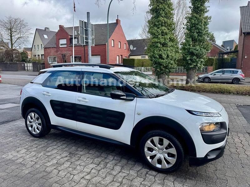 Gebraucht Citroën C4 Feel 82 PS (60 kW) 2015 Weiß SUV