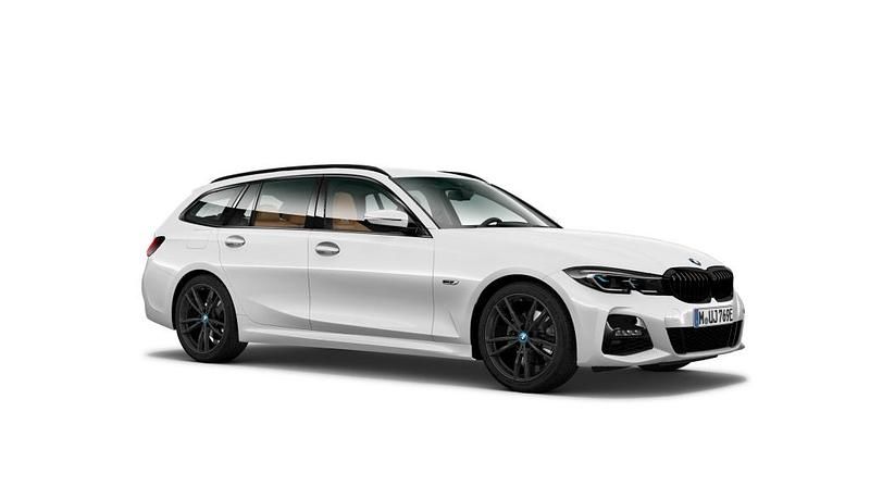 Gebraucht BMW 330 Shadowline 184 PS (135 kW) 2021 Kombi
