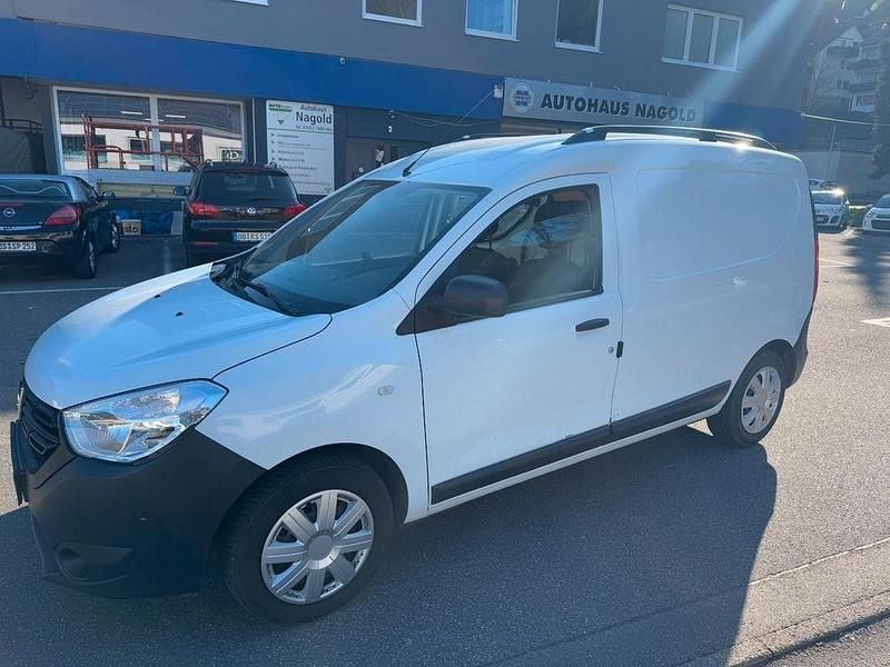 Gebraucht Dacia Dokker Essentiel 75 PS (55 kW) 2018 Weiß Van / Kleinbus