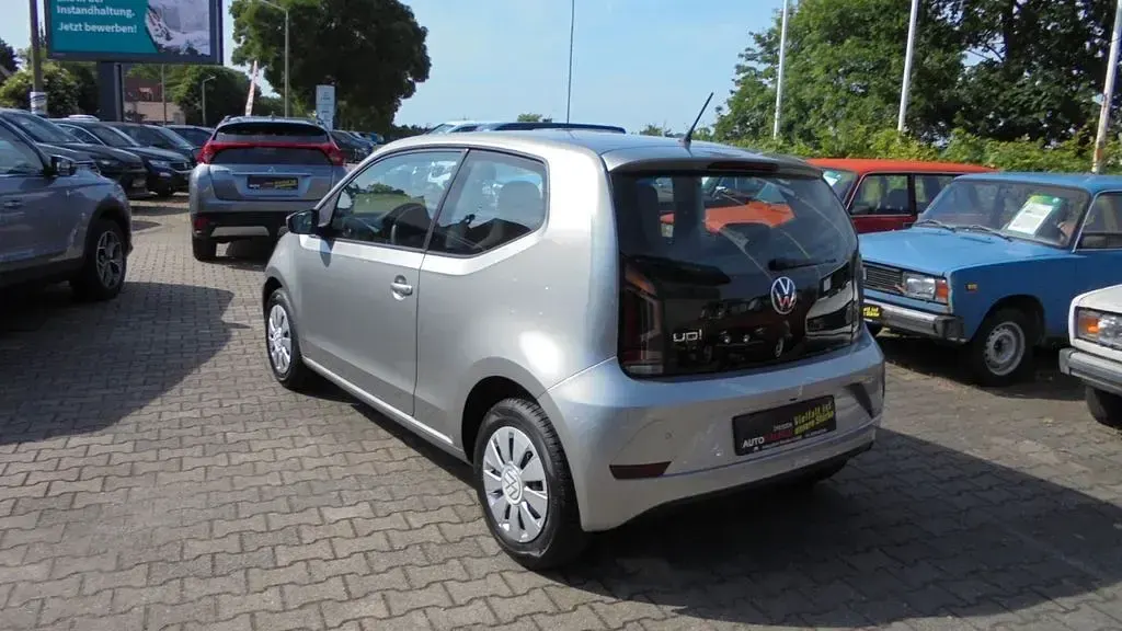 Gebraucht VW up! Basis 65 PS (47 kW) 2021 Silber Kleinwagen
