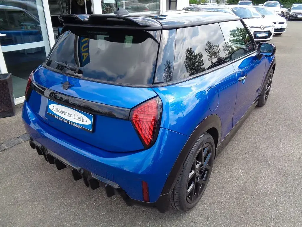 Usata Mini John Cooper Works 156 CV (114 kW) 2025 Blu Utilitaria
