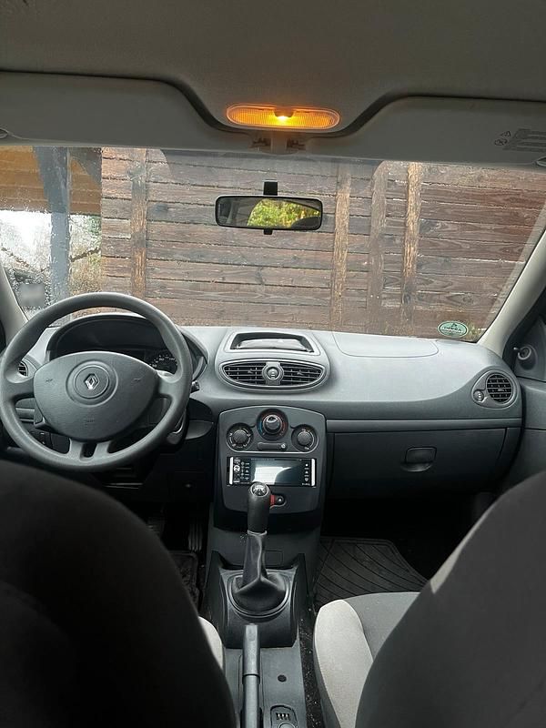 Gebraucht Renault Clio II 2009 Schwarz Limousine