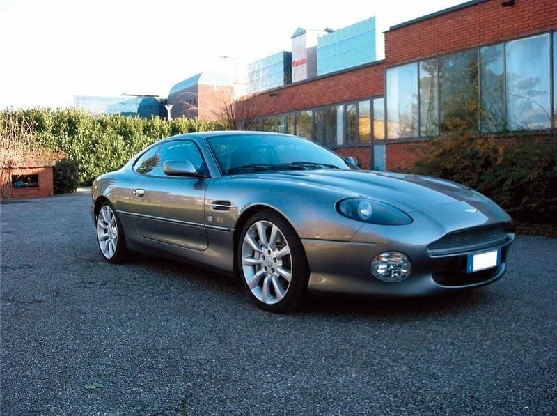 Grau Gebraucht 2003 Aston Martin DB7 | 82.000 € - Bild 1/4
