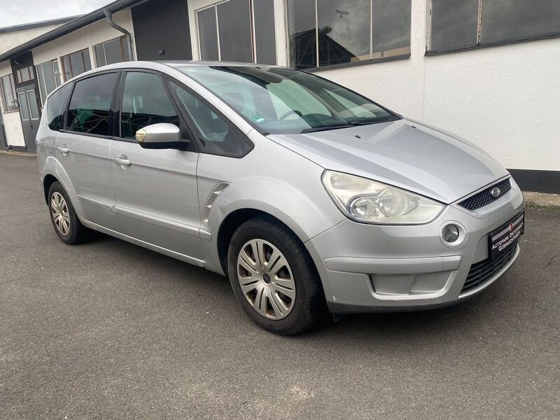 Silber Gebraucht 2006 Ford S-MAX Trend Van / Kleinbus | 1.680 € (Fairer Preis) - Bild 1/4
