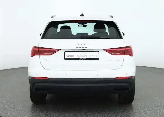 Occasion Audi Q3 Ambiente 245 ch (180 kW) 2022 Blanc SUV