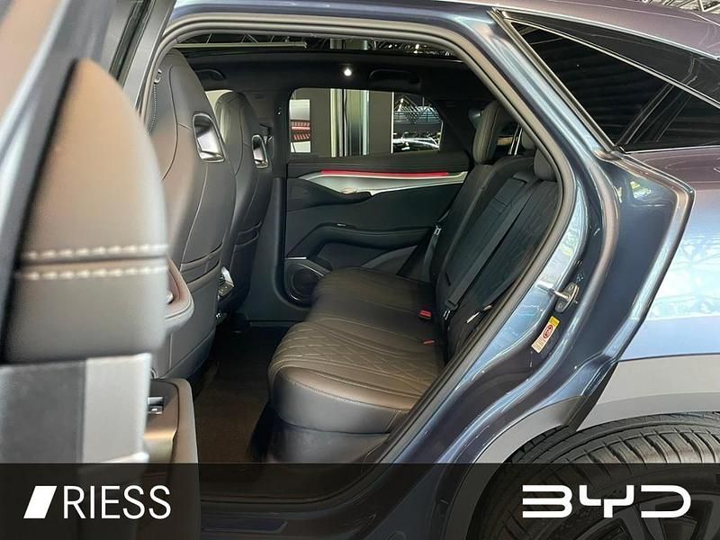 Gebraucht BYD Sealion 7 389 kW (530 PS) 2024 Atlantis grey SUV