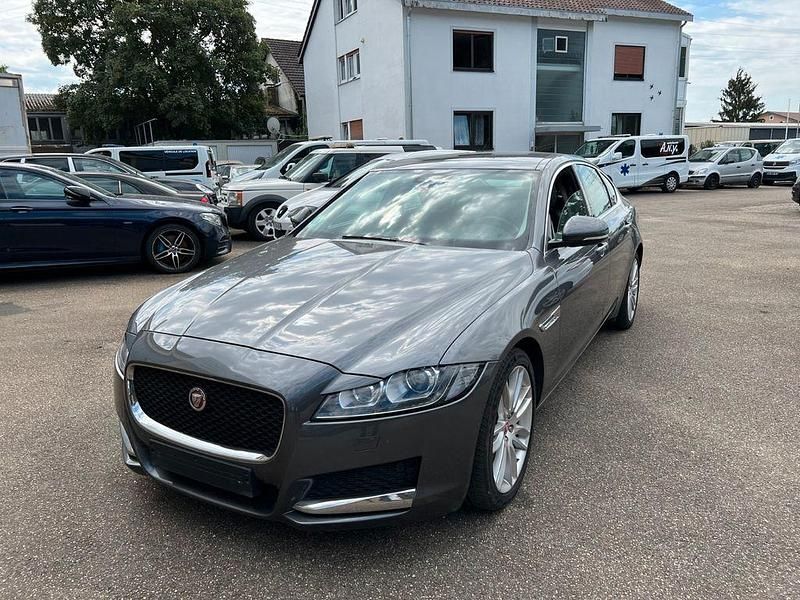 Second-hand Jaguar XF 300 CP (220 kW) 2017 Gri Berlinǎ