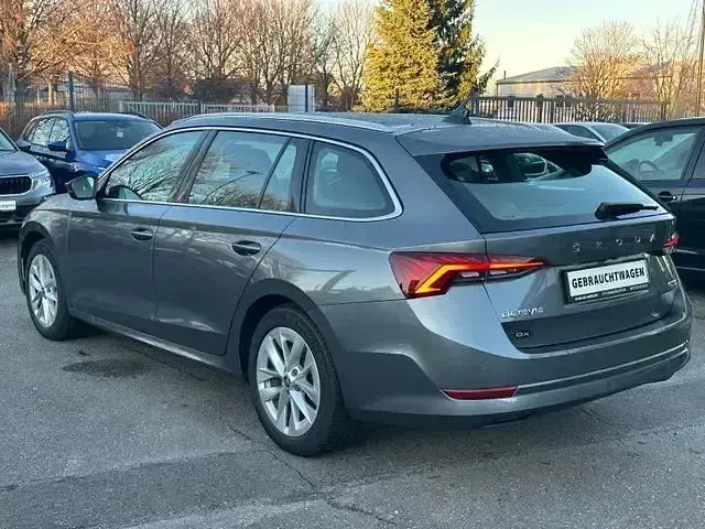 Gebraucht Skoda Octavia Style 150 PS (110 kW) 2023 Grau Kombi