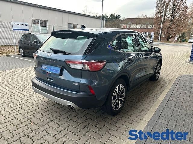 Gebraucht Ford Kuga Titanium 152 PS (111 kW) 2020 Blau SUV