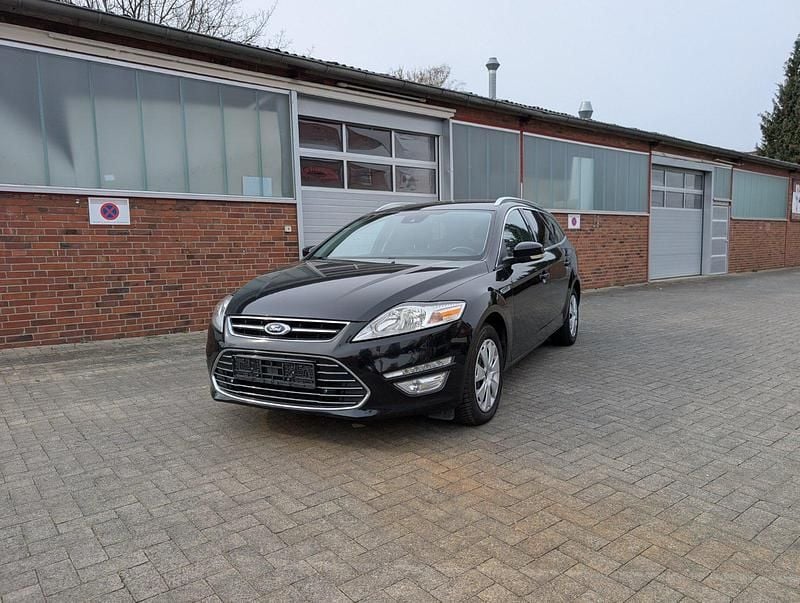 Gebraucht Ford Mondeo Titanium 140 PS (102 kW) 2014 Schwarz Kombi