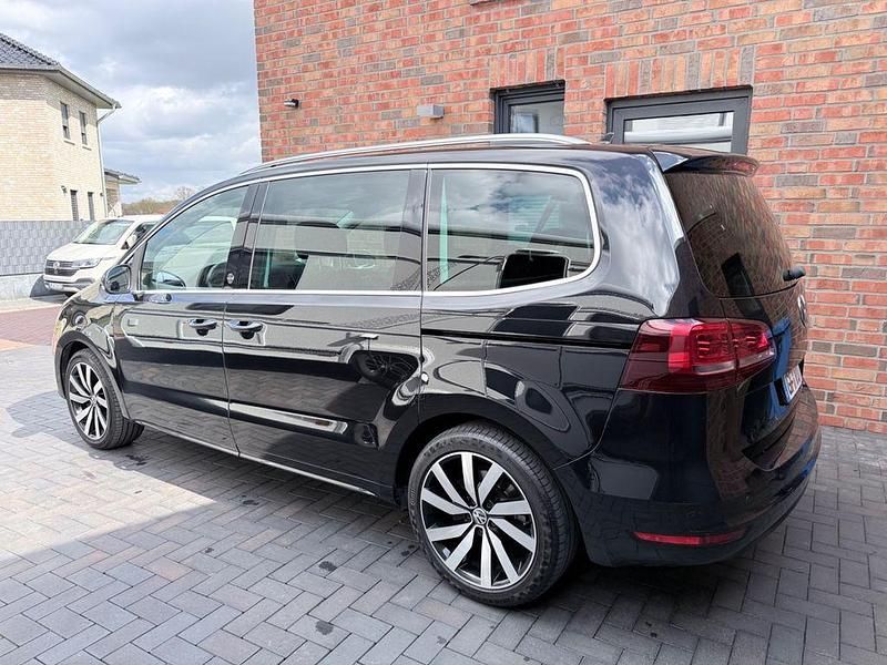 Gebraucht VW Sharan Sound 184 PS (135 kW) 2017 Schwarz Van / Kleinbus