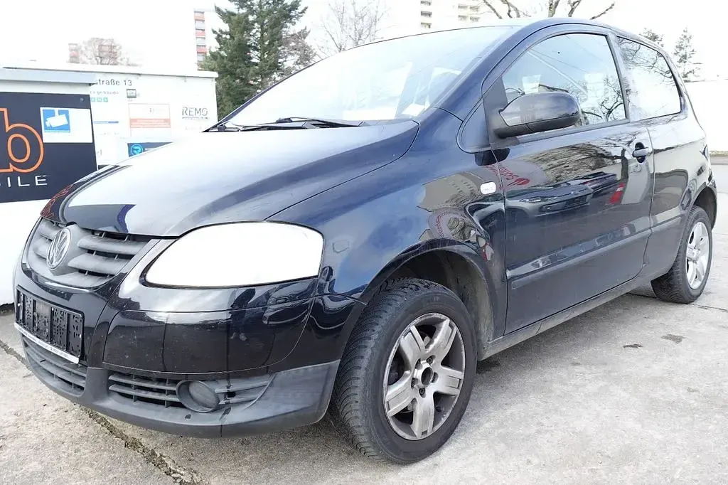 Gebraucht VW Fox 75 PS (55 kW) 2008 Schwarz Kleinwagen