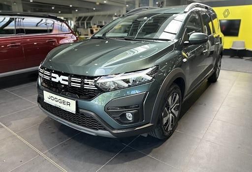 Neu Dacia Jogger Expression 110 PS (80 kW) 2025 Grün Van / Kleinbus