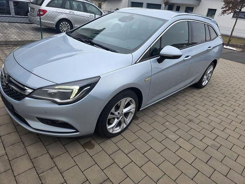 Gebraucht Opel Astra Dynamic 136 PS (100 kW) 2016 Grau Kombi