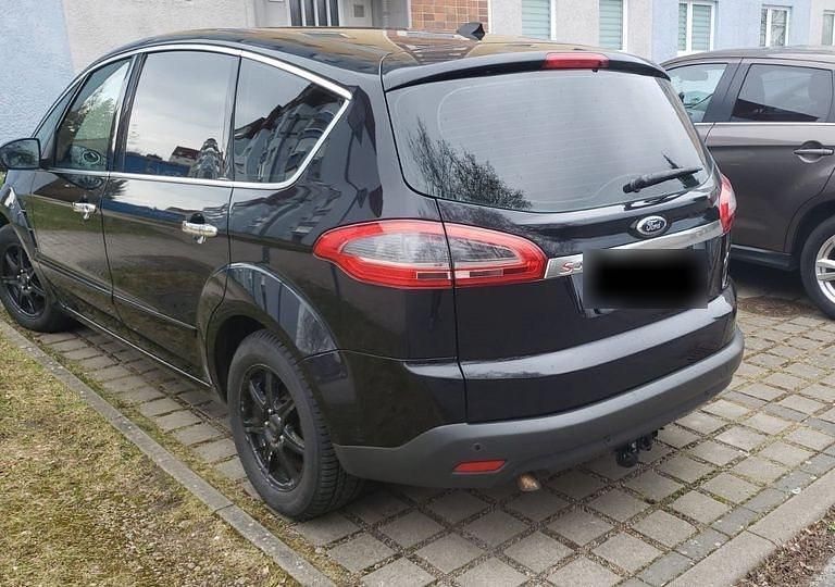 Gebraucht Ford S-MAX S 140 PS (102 kW) 2011 Schwarz Van / Kleinbus