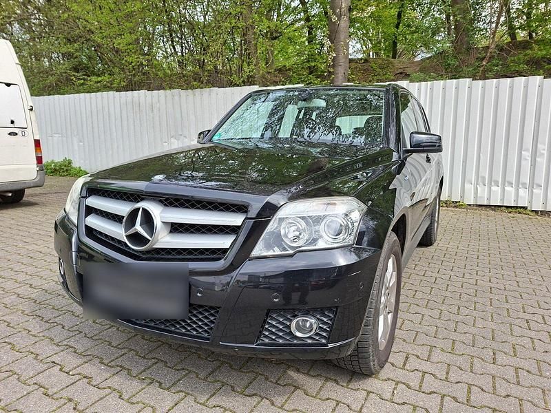 Gebraucht Mercedes GLK200 142 PS (104 kW) 2012 Schwarz SUV