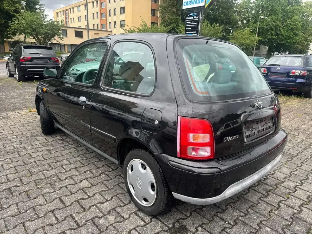 Gebraucht Nissan Micra Basis 54 PS (39 kW) 2001 Schwarz Kleinwagen