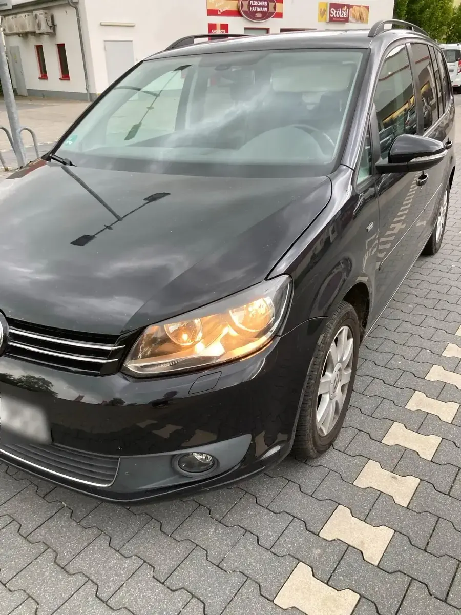 Używany VW Touran 140 KM (102 kW) 2012 Minivan