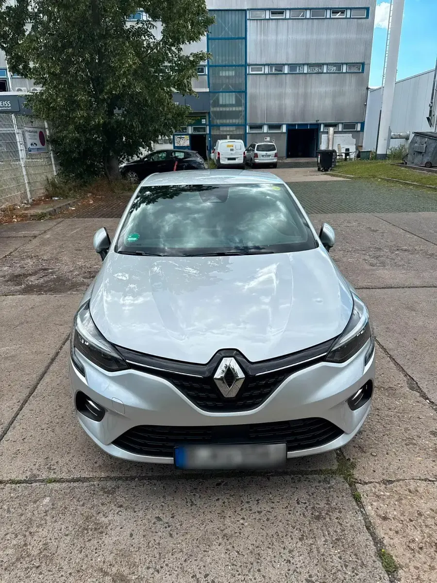 Gebraucht Renault Clio V Intens 91 PS (66 kW) 2021 Silber Kleinwagen