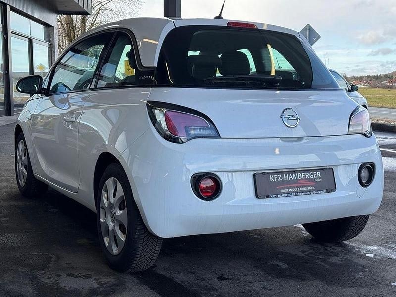 Gebraucht Opel Adam 69 PS (50 kW) 2016 Weiß Kleinwagen
