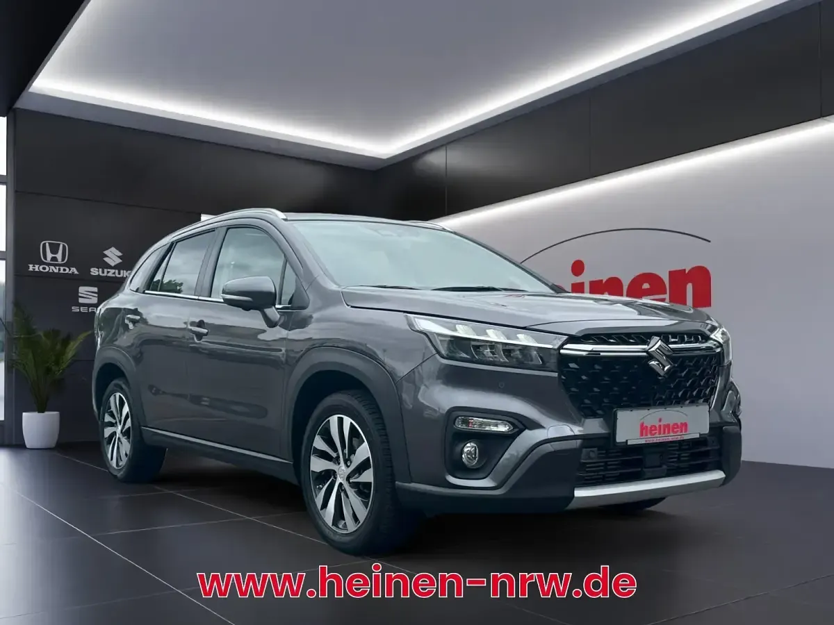 Gebraucht Suzuki SX4 S-Cross Comfort+ 129 PS (94 kW) 2023 Grau SUV