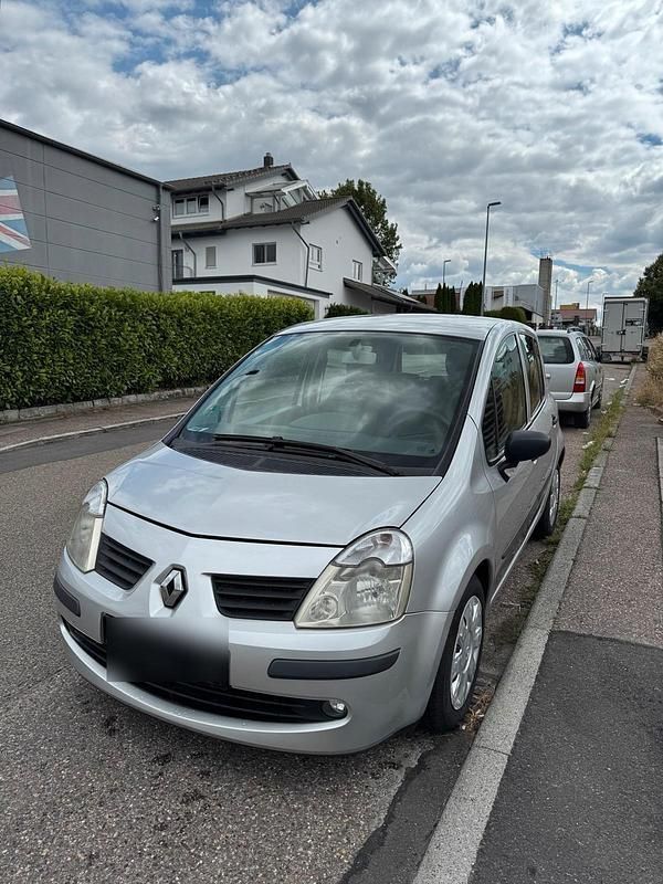 Grau Gebraucht 2007 Renault Modus Avantage Van / Kleinbus | 1.600 € - Bild 1/4