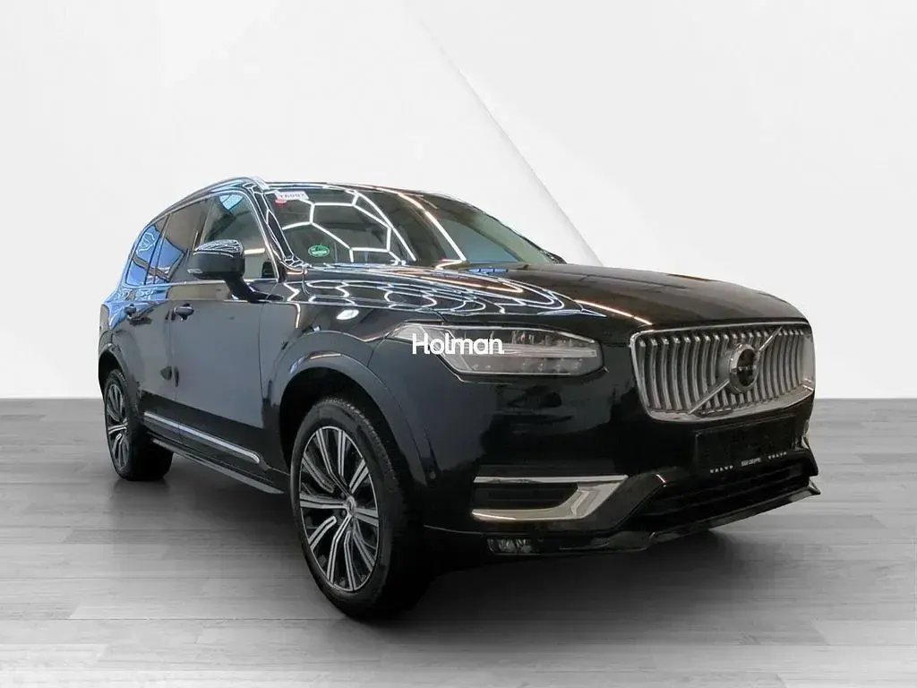 Second-hand Volvo XC90 Plus 235 CP (172 kW) 2023 Negru SUV