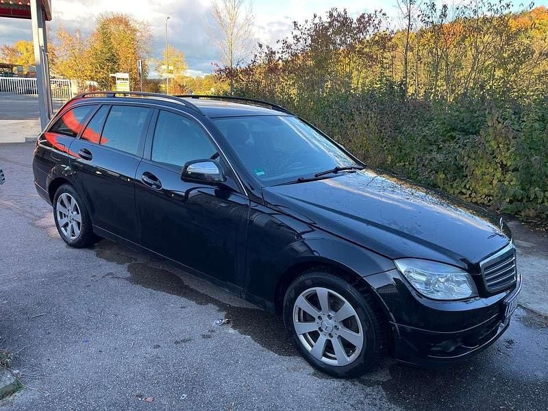 Schwarz Gebraucht 2008 Mercedes C200 Kombi | 3.800 € (Superpreis) - Bild 1/4
