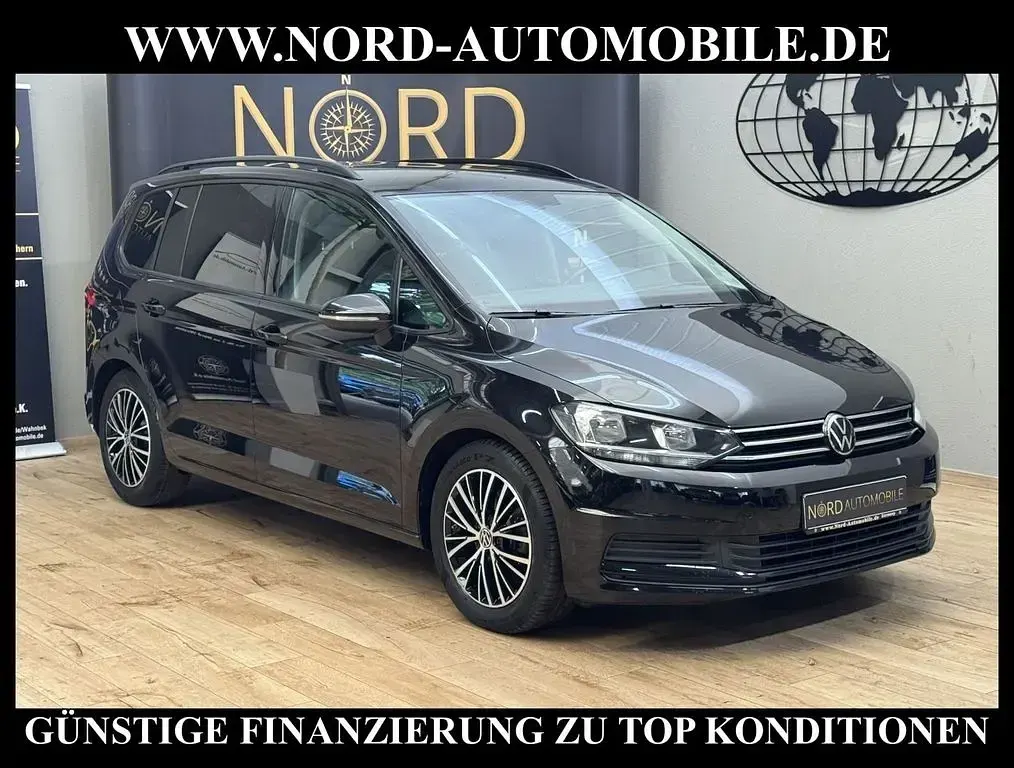 Gebraucht VW Touran Comfortline 150 PS (110 kW) 2020 Deep black perleffek Van / Kleinbus