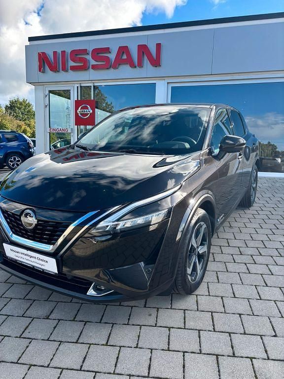 Schwarz Gebraucht 2023 Nissan Qashqai N-Connecta SUV | 29.790 € (Fairer Preis) - Bild 1/4