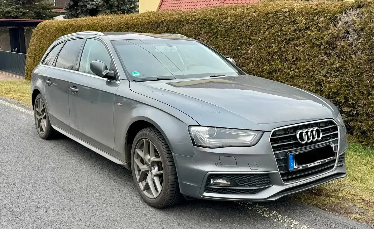 Gebraucht Audi A4 190 PS (139 kW) 2014 Grau Kombi