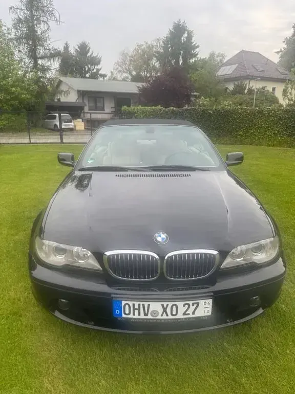 Gebraucht BMW 330 Cabriolet Sport Line 231 PS (169 kW) 2004 Schwarz Cabrio