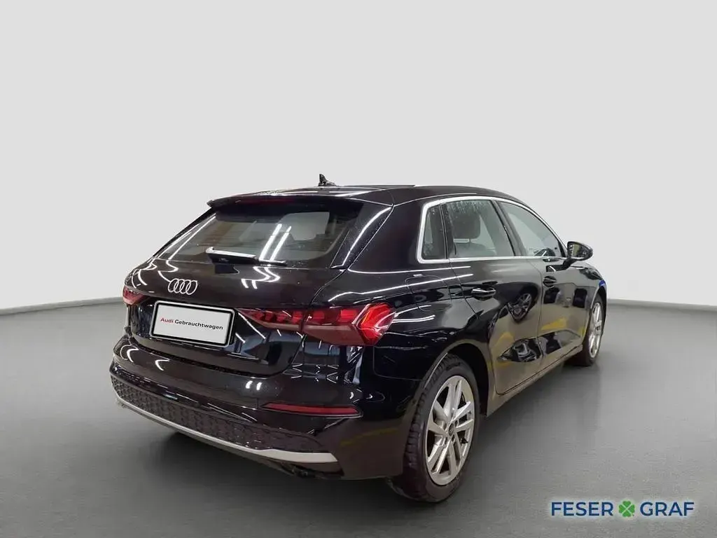 Gebraucht Audi A3 Comfort 150 PS (110 kW) 2025 Mythosschwarz metallic Limousine