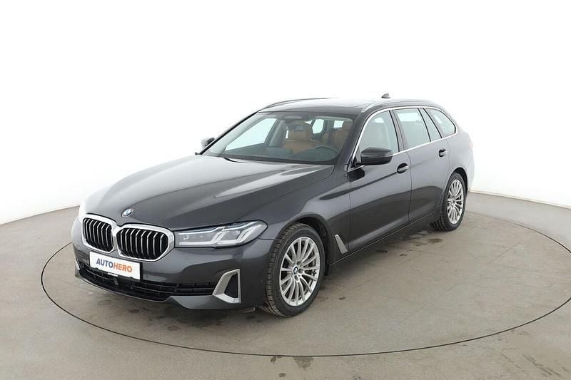 Gebraucht BMW 530 Luxury Line 286 PS (210 kW) 2021 Kombi