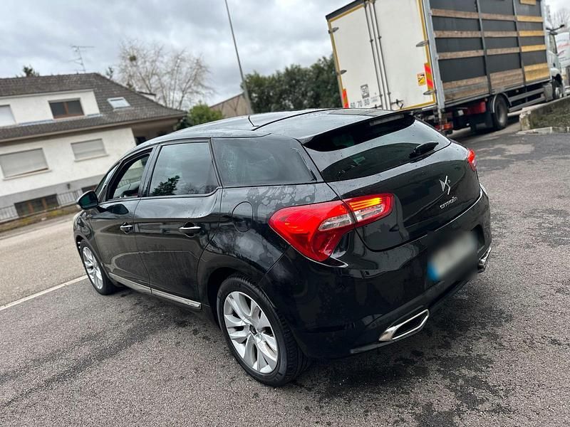 Gebraucht Citroën DS5 120 PS (88 kW) 2013 Kleinwagen