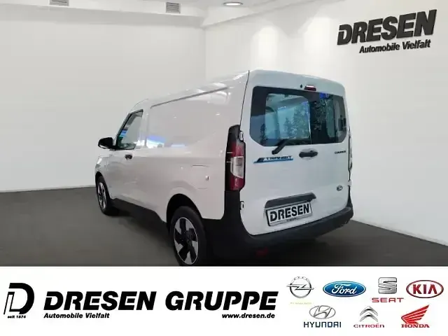 Gebraucht Ford Transit Trend 100 kW (136 PS) 2025 Pn3gz) (weiss Van