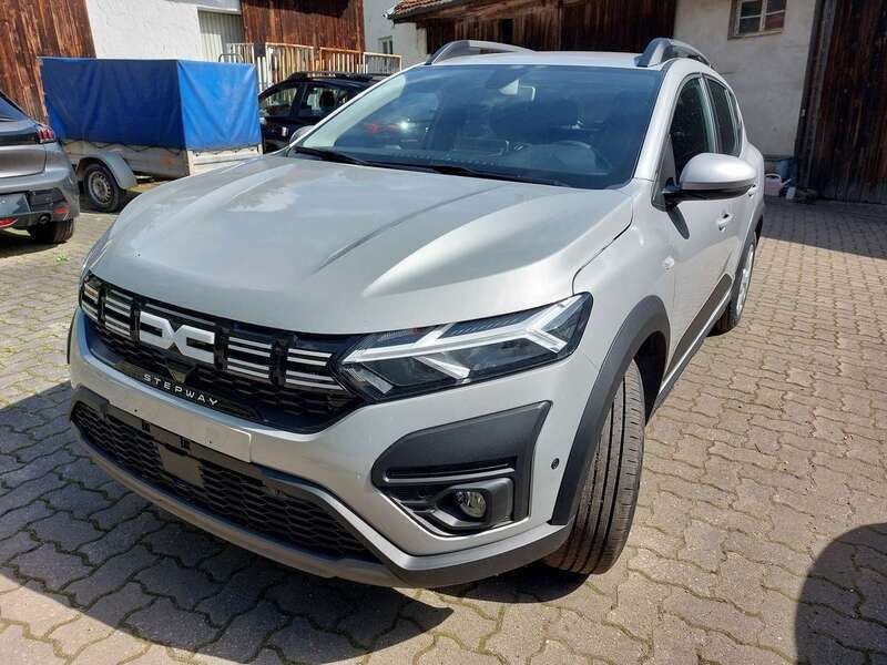 Dolomitgrau kqg und andere Neu 2025 Dacia Jogger Expression Kombi | 21.999 € (Fairer Preis) - Bild 1/2