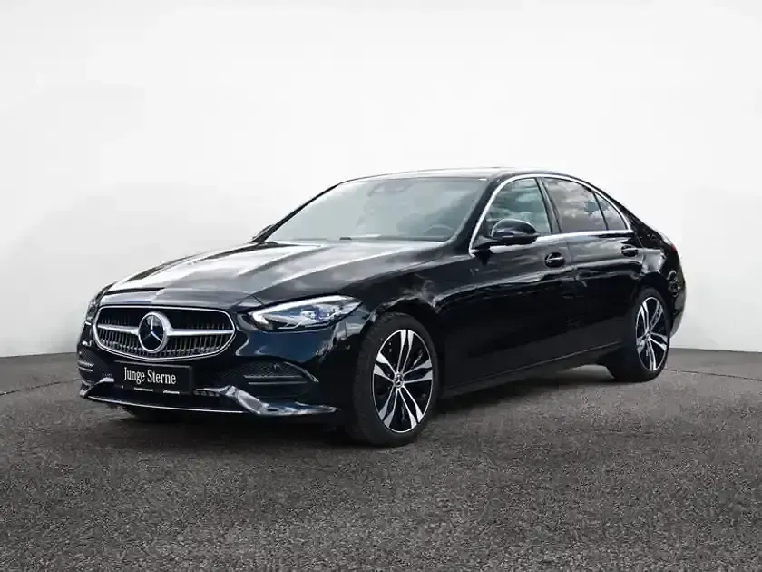 Gebraucht Mercedes C220 Avantgarde 197 PS (144 kW) 2025 Schwarz Limousine